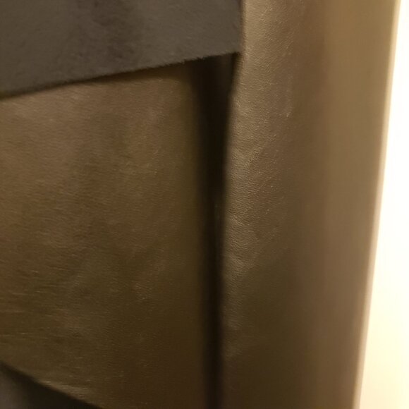 Mat Vest - NWT - Picture 7 of 15